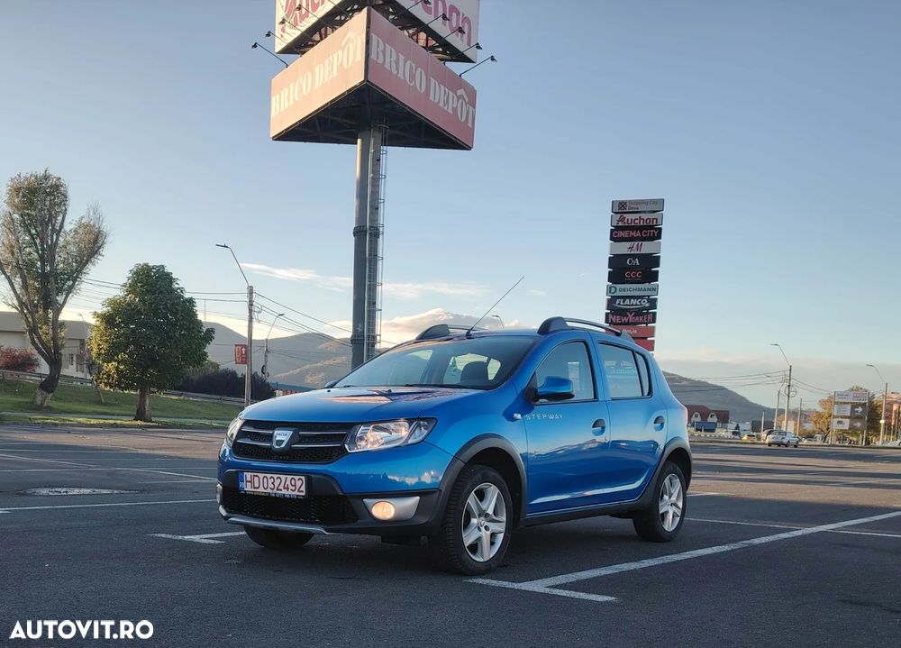 Dacia Sandero Stepway ver-0-9-tce - 1