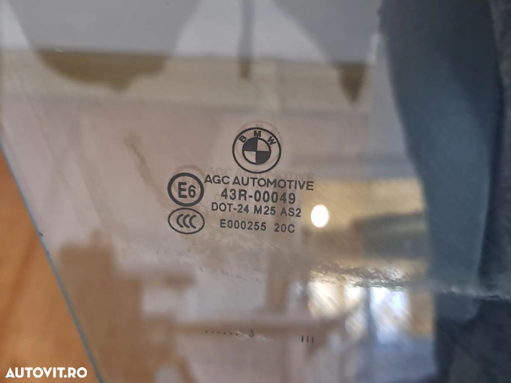 Geam lateral dreapta fata verde Original BMW X1 E84 - 3