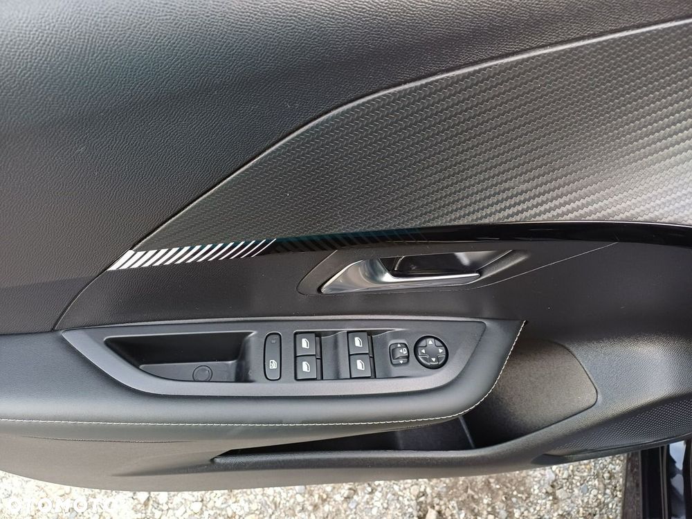 Peugeot 208 Elektromotor 136 Allure - 16