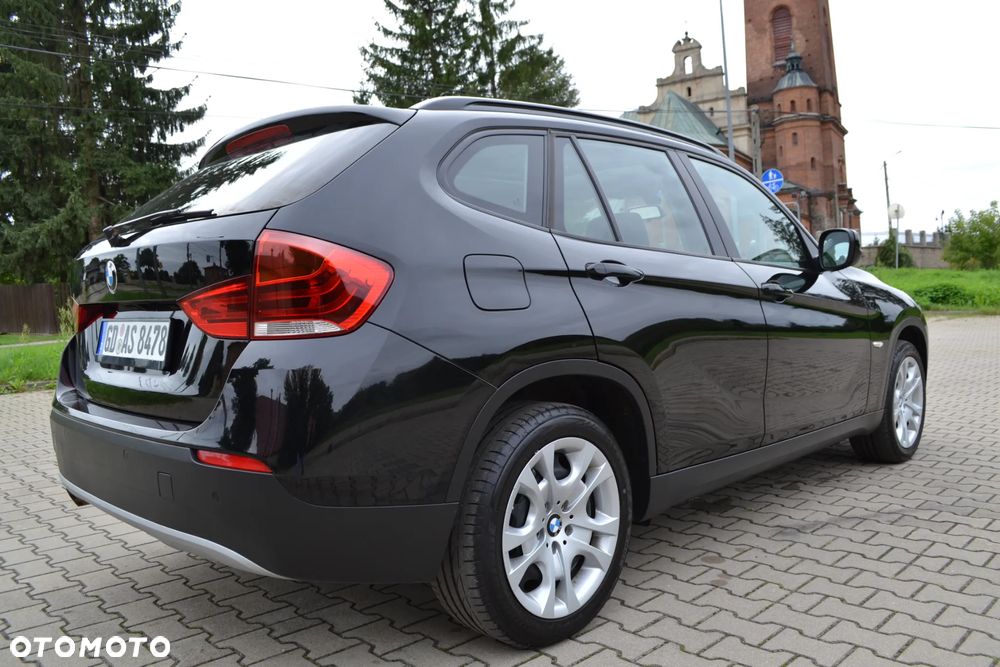 BMW X1 sDrive18d xLine - 9