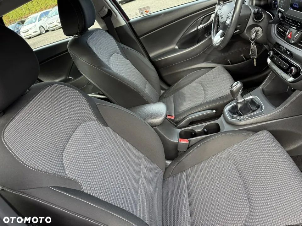 Hyundai i30 1.5 DPI Comfort - 31