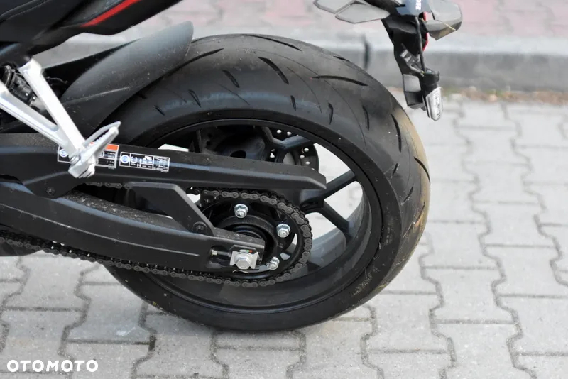 Honda CBR - 32