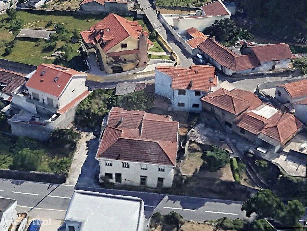 Moradia T5 para venda - Grande imagem: 2/10