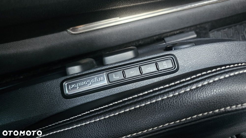 Volkswagen Passat 2.0 TSI 4Mot Elegance DSG - 16