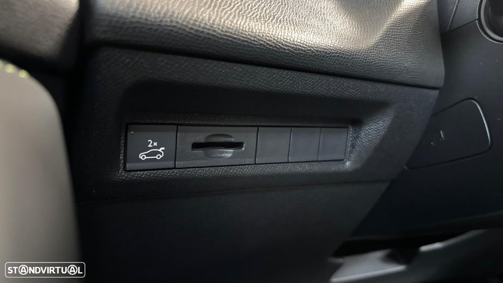 Peugeot 308 SW PureTech 130 EAT8 GT - 12