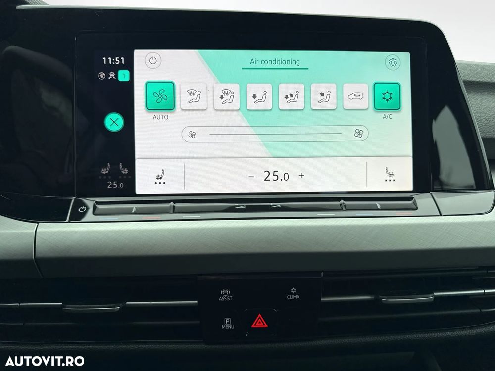 Volkswagen Golf 1.5 eTSI ACT DSG MHEV Life - 29