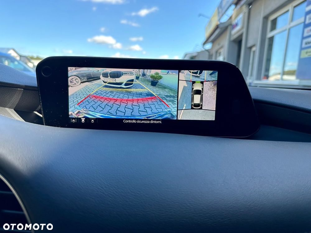 Mazda 3 e-SKYACTIV-G 2.0 M HYBRID 150 DRIVE SELECTION - 22