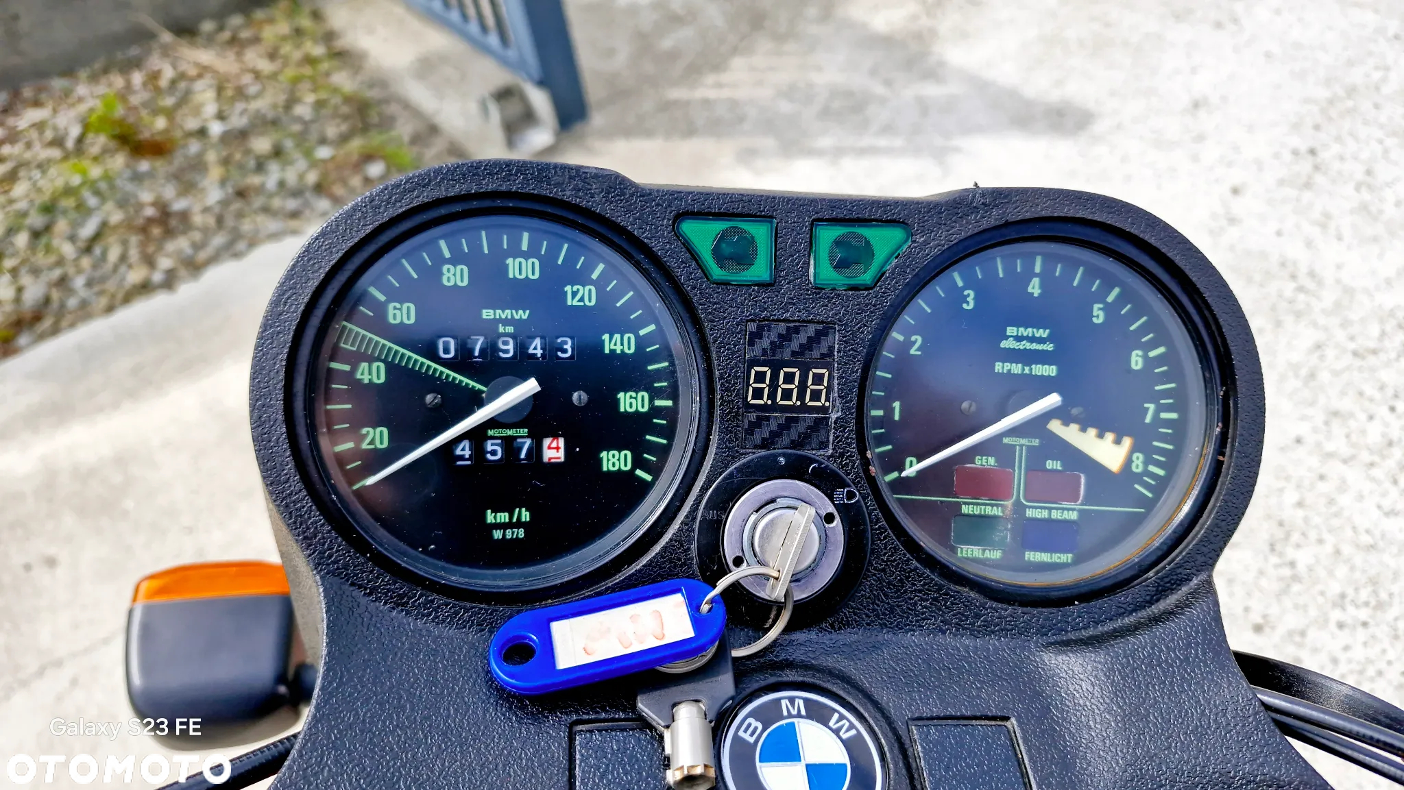 BMW R - 4