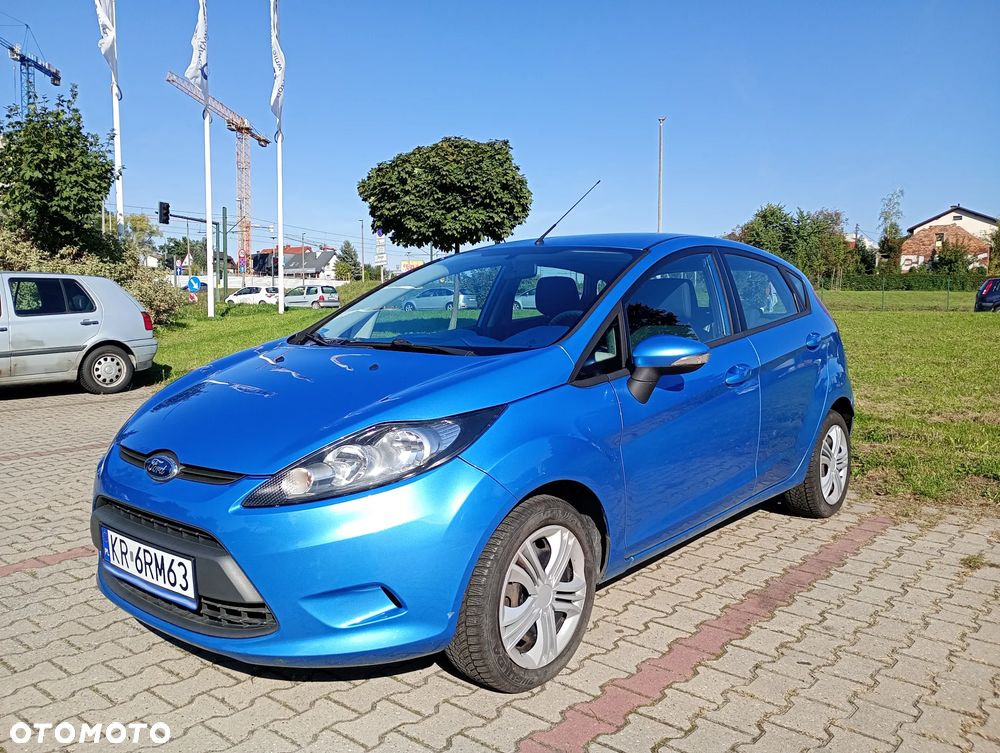 Ford Fiesta 1.25 Ambiente - 2