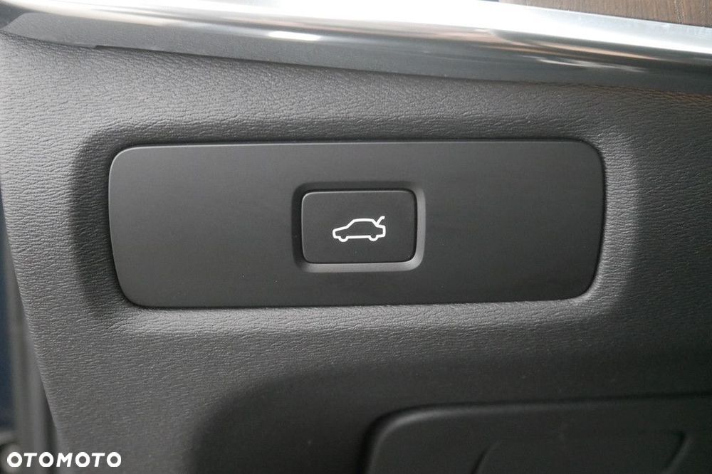 Volvo V90 B5 D AWD Ultimate Dark - 18