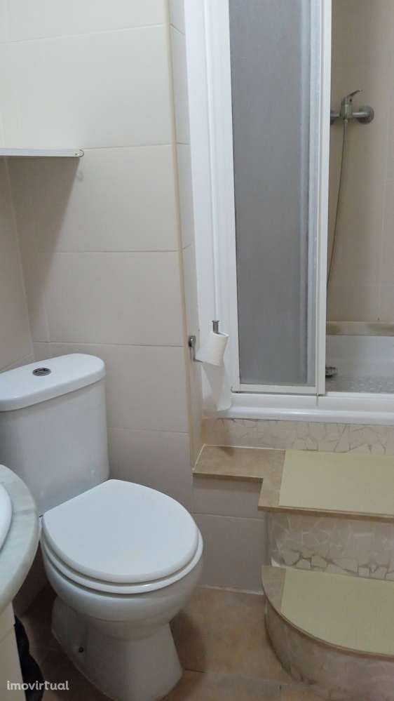 Apartamento T0 com varanda em Setúbal - Grande imagem: 4/8