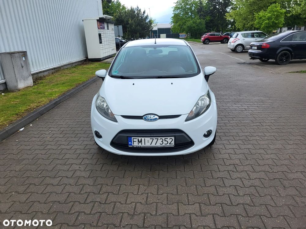 Ford Fiesta - 2