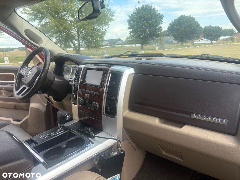Dodge RAM 5.7 4x4 - 9