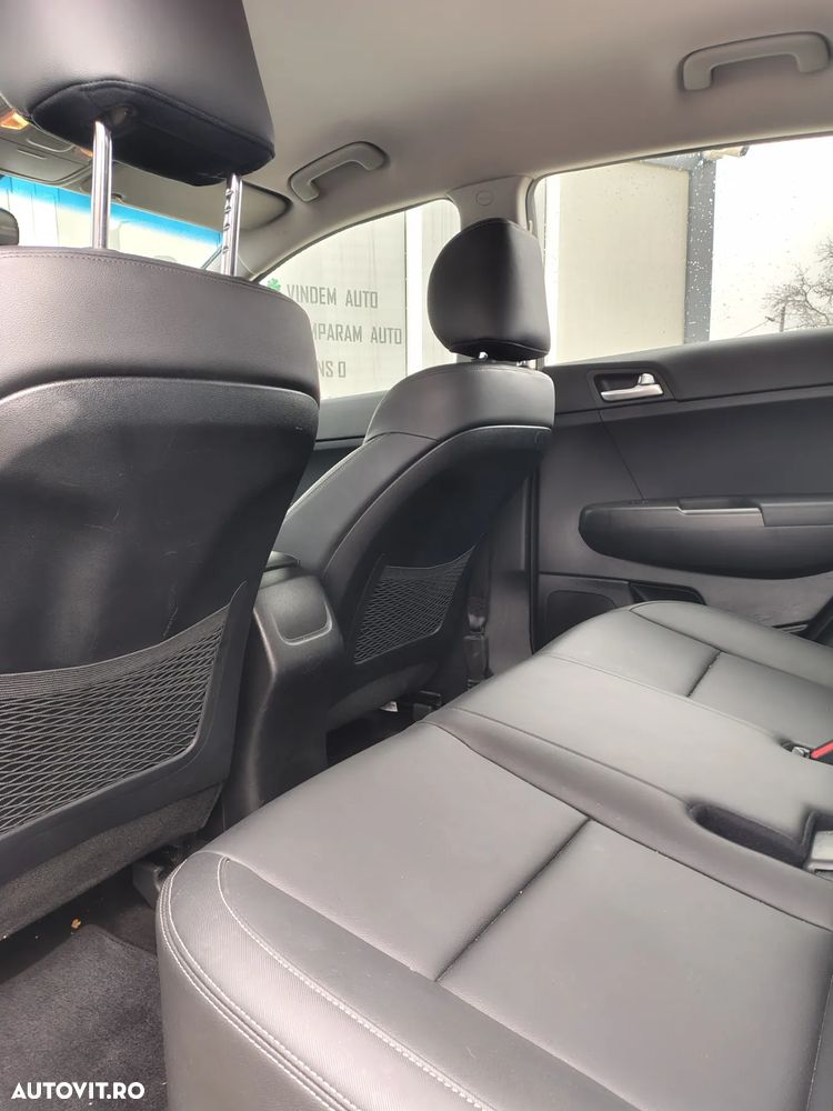 Kia Sportage 2.0 CRDI AWD Aut. VISION - 7