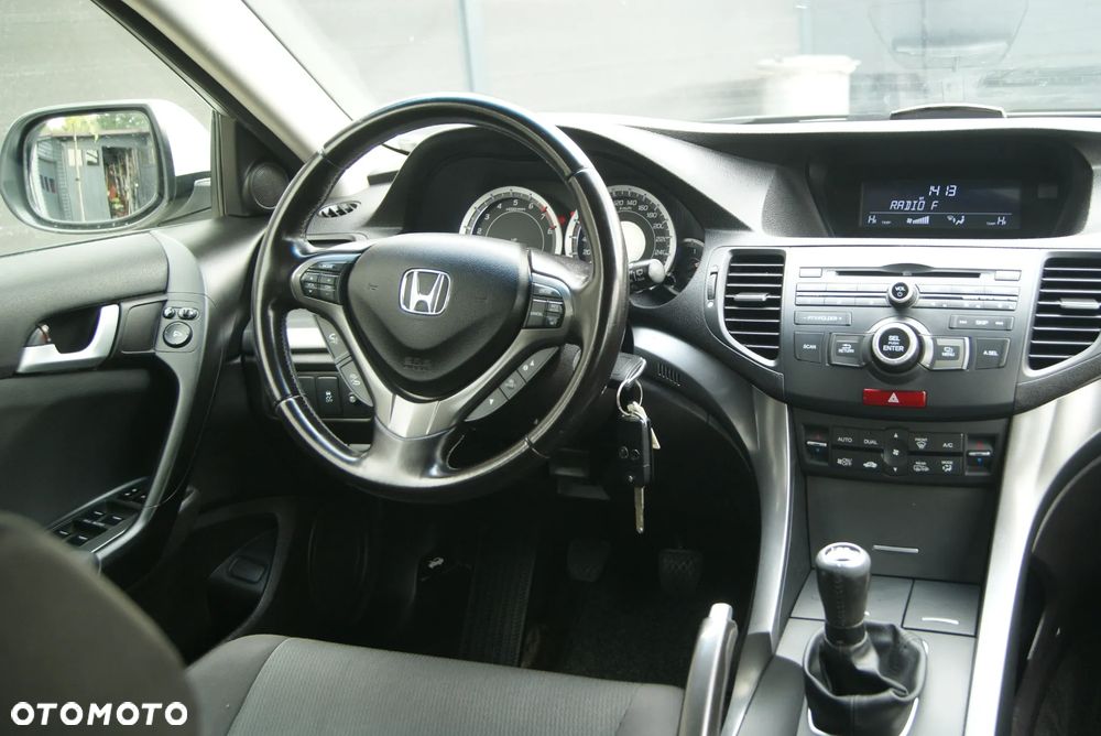 Honda Accord 2.0 Comfort - 13