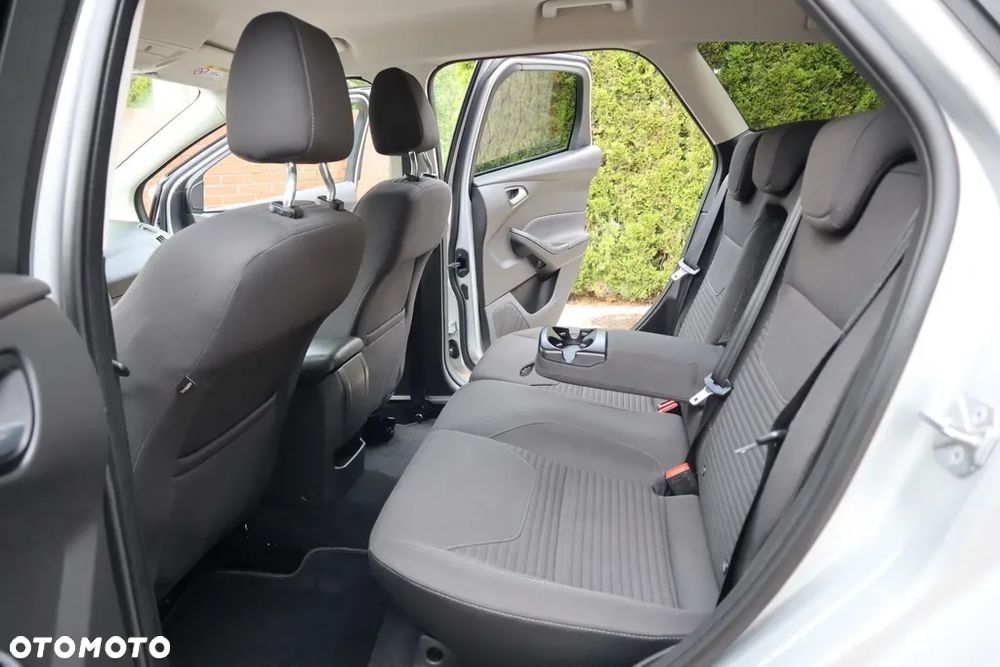 Ford Focus 1.5 EcoBlue Start-Stopp-System TITANIUM - 13