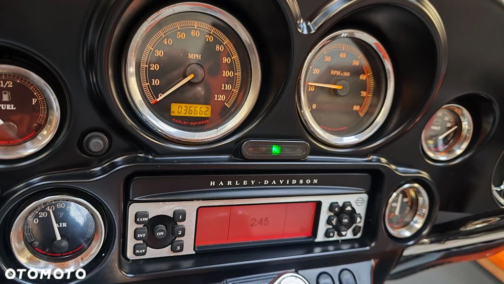 Harley-Davidson Touring Electra Glide - 33