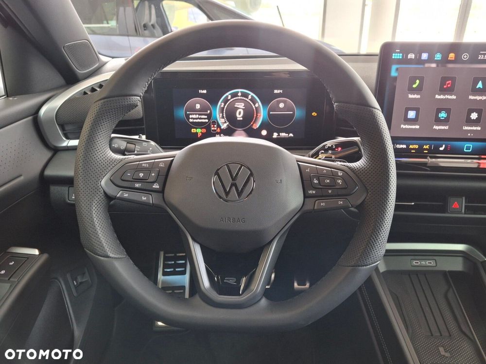 Volkswagen T-Roc 1.5 eTSI R-Line DSG - 23