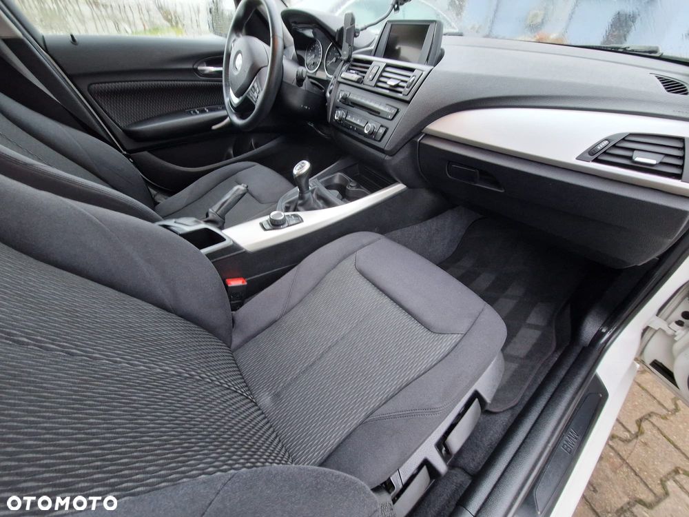 BMW Seria 1 - 19