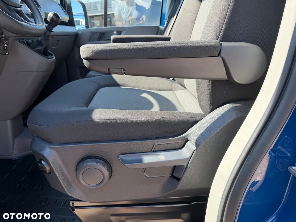 Volkswagen Crafter - 28