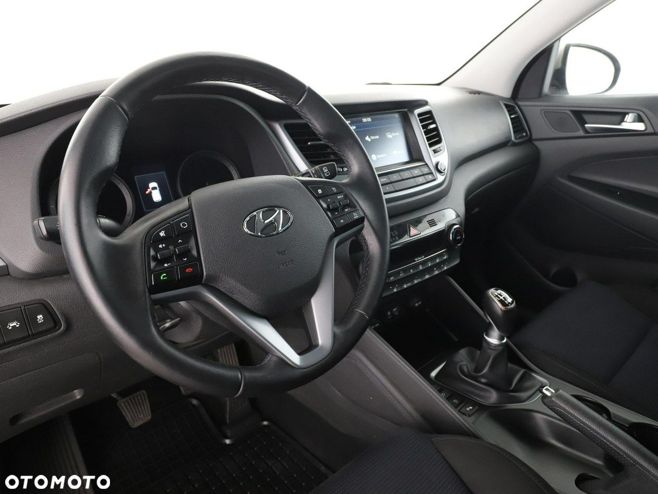 Hyundai Tucson 1.7 CRDI BlueDrive Style 2WD - 14