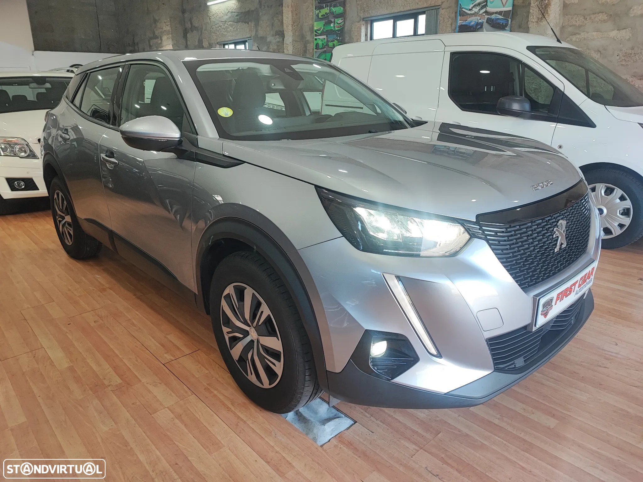 Peugeot 2008 BlueHDi 110 Active - 3