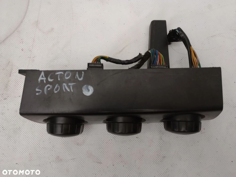 SsangYong Actyon Sport Panel Sterowania Klimatyzacji - 2