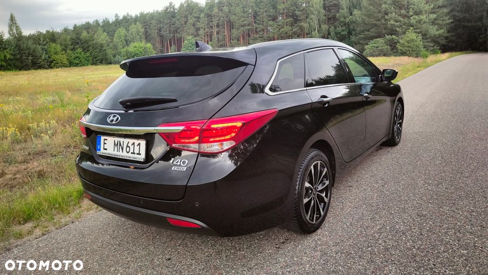 Hyundai i40 Kombi blue 1.7 CRDi Premium - 13