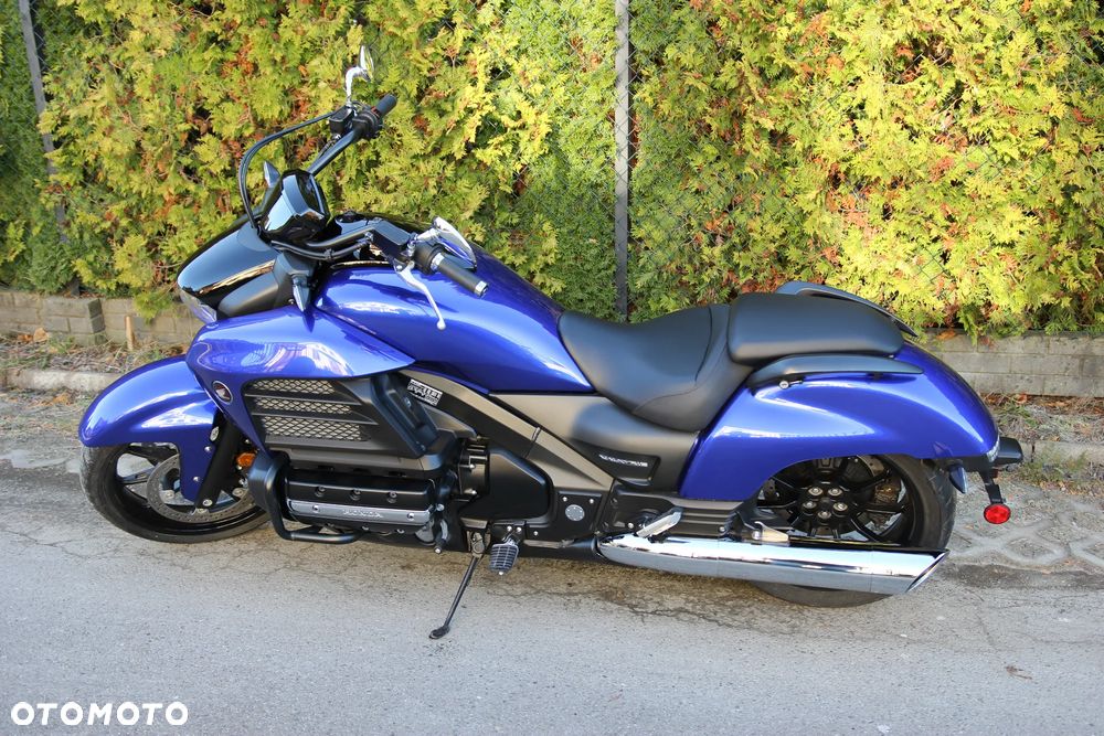 Honda Valkyrie - 1
