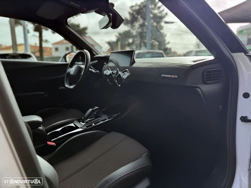 DS DS3 Crossback - 14