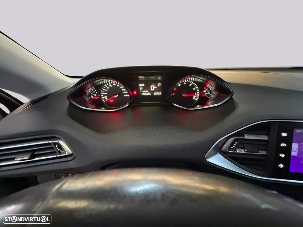 Peugeot 308 - 16