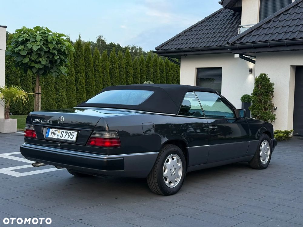 Mercedes-Benz W124 (1984-1993) - 10