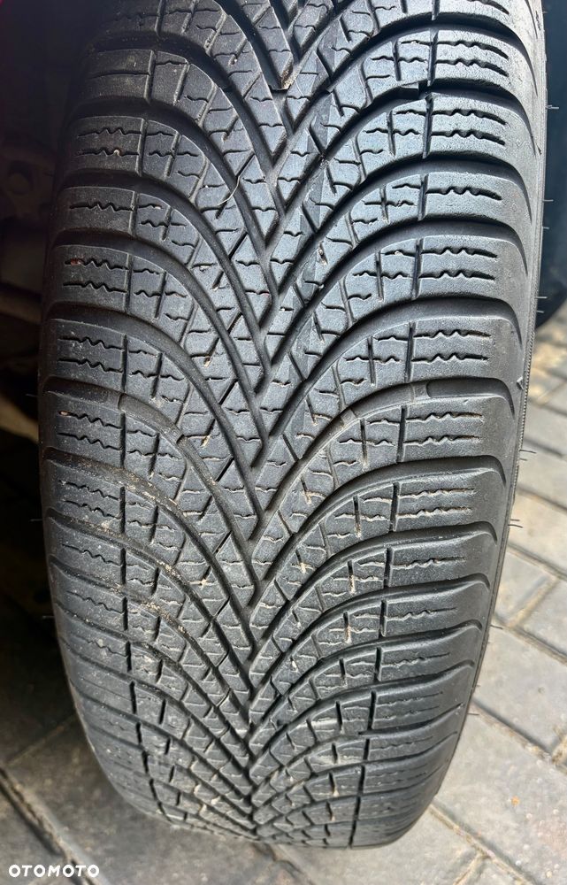 Toyota Yaris 1.0 Luna - 30
