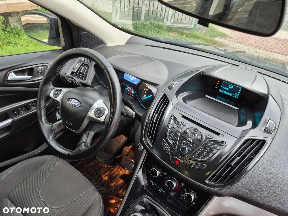 Ford Kuga 2.0 TDCi 4x4 Titanium - 7