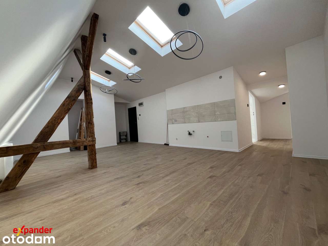 Po Generalce - Nowoczesne Mieszkanie - LOFT | 3 Pokoje+ Garderoba