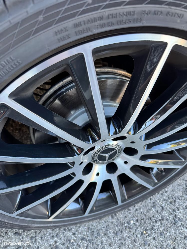 Mercedes-Benz C 300 h AMG Line - 15