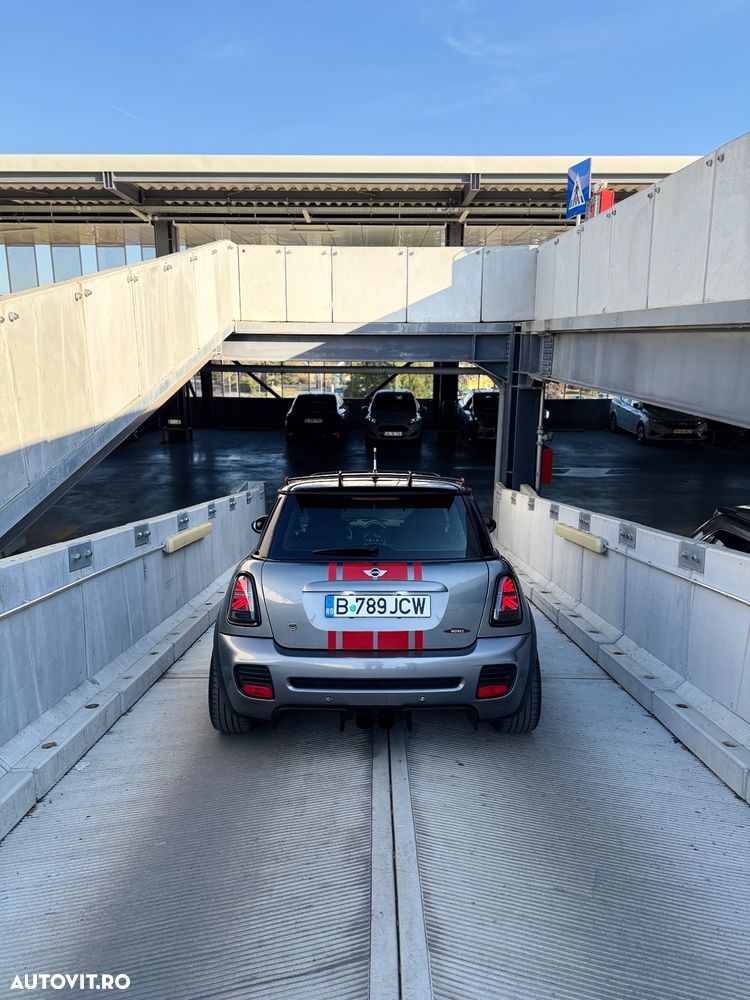 Mini Cooper S Standard - 9