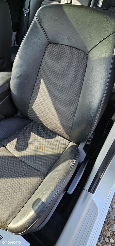 Kia Ceed 1.6 CRDi Dream-Team Edition - 12