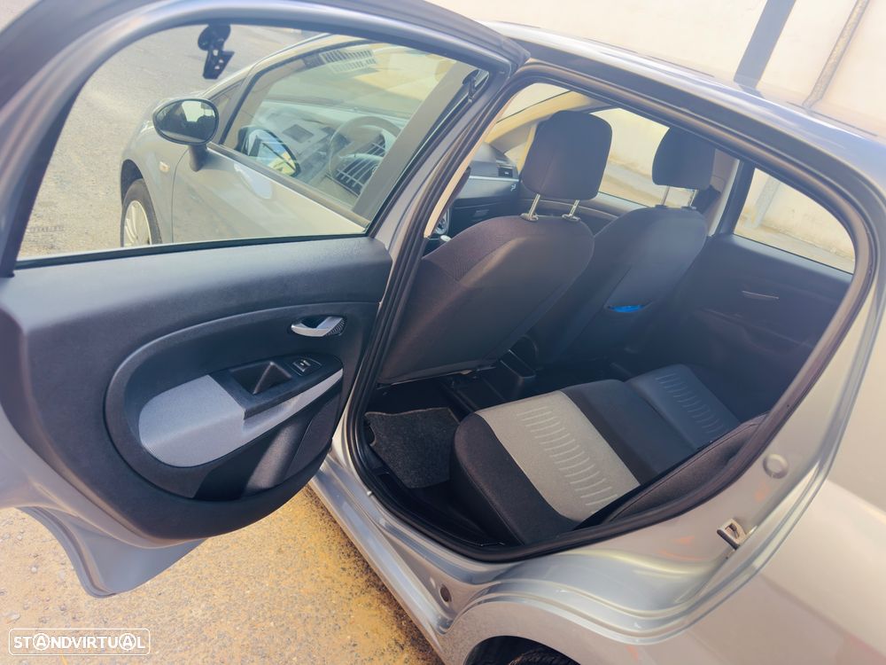 Fiat Grande Punto 1.2 Dynamic - 12