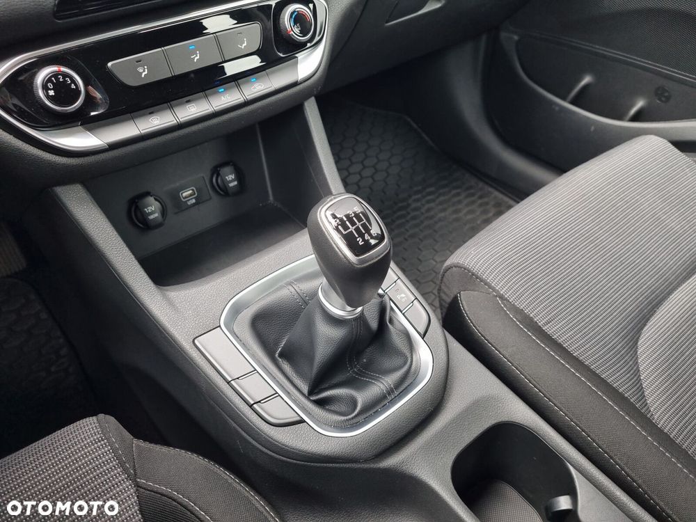 Hyundai i30 - 15