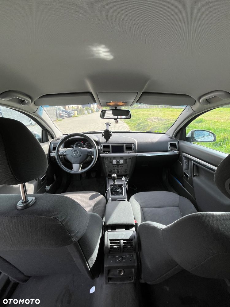Opel Vectra 1.9 CDTI - 10