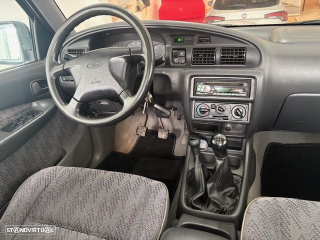 Ford Ranger 2.5 TD Dupla Plus - 19