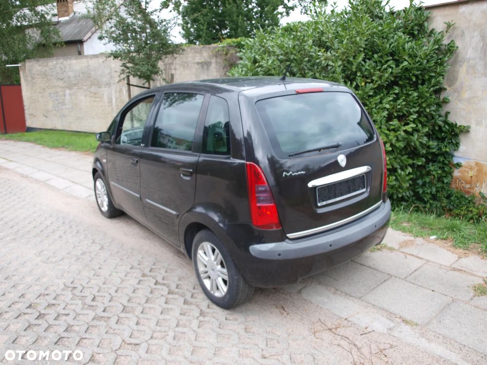 Lancia Musa - 3