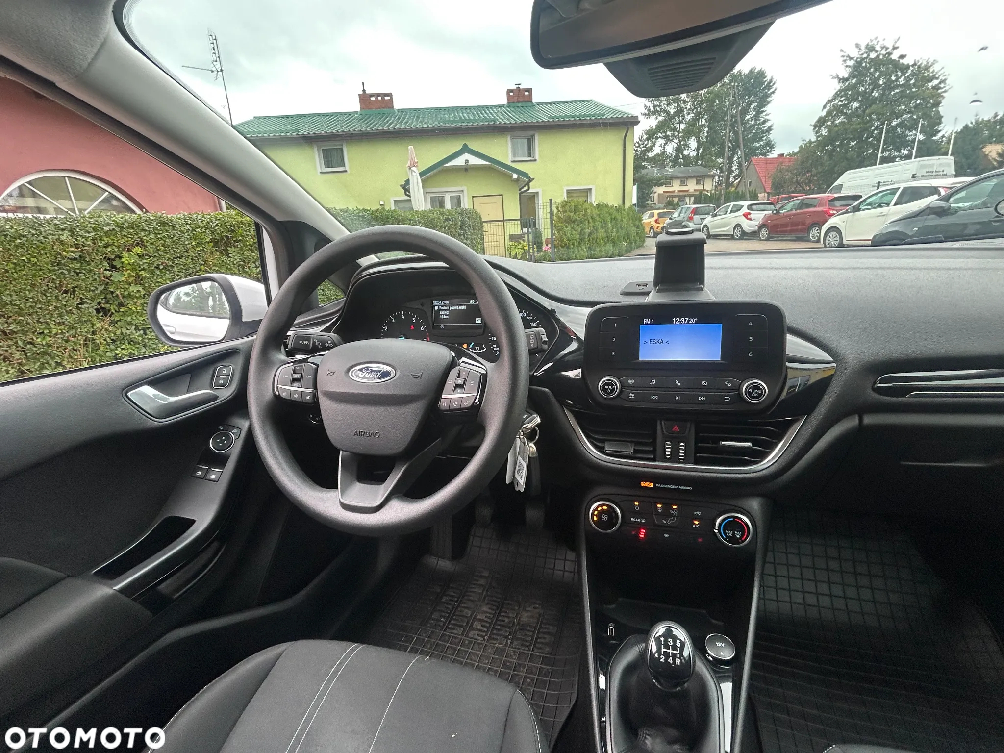 Ford Fiesta 1.1 S&S TREND - 12