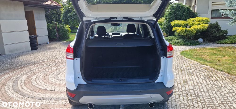 Ford Kuga 2.0 TDCi 4x4 Titanium - 14