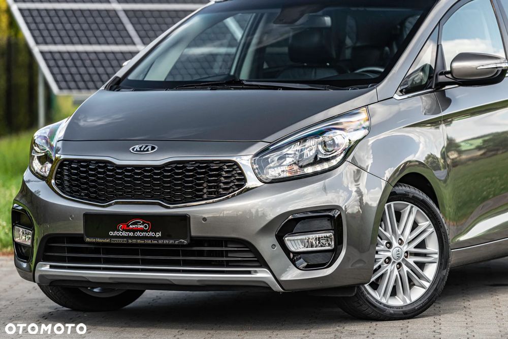 Kia Carens 1.7 CRDi L 7os - 5