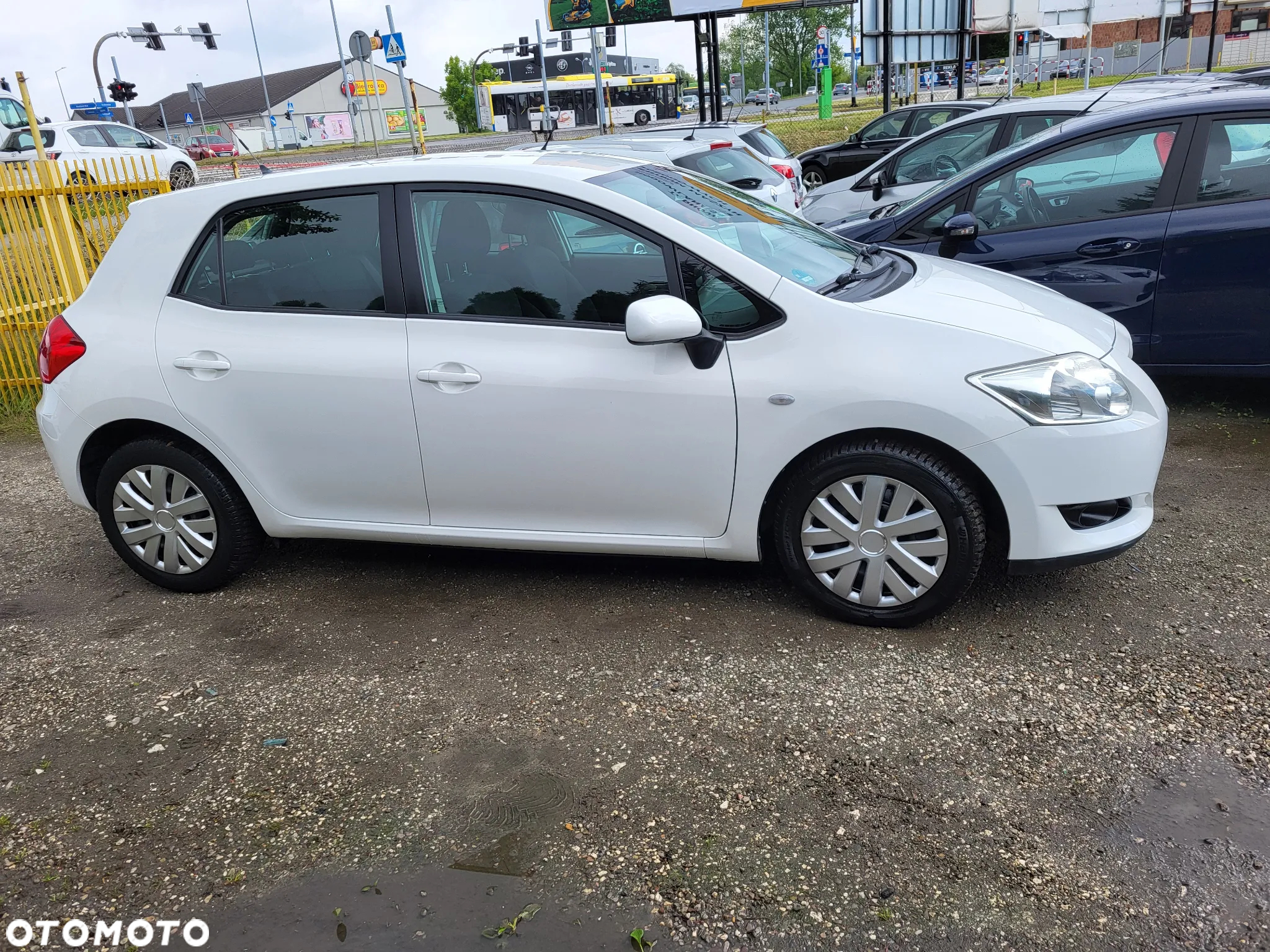 Toyota Auris - 4