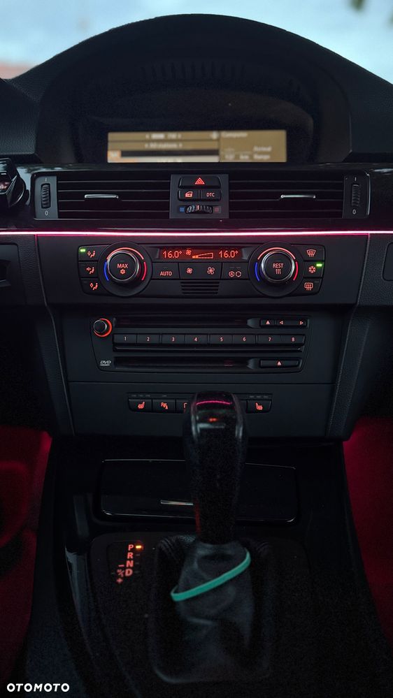 BMW Seria 3 - 18