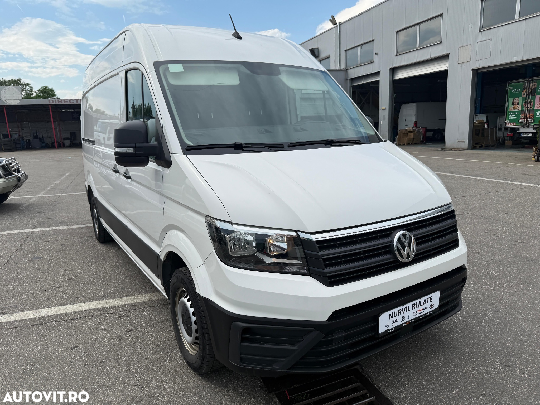 Volkswagen CRAFTER 35 Furgon  L3H3 - 8