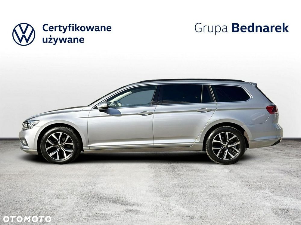 Volkswagen Passat Variant 2023 photo 2